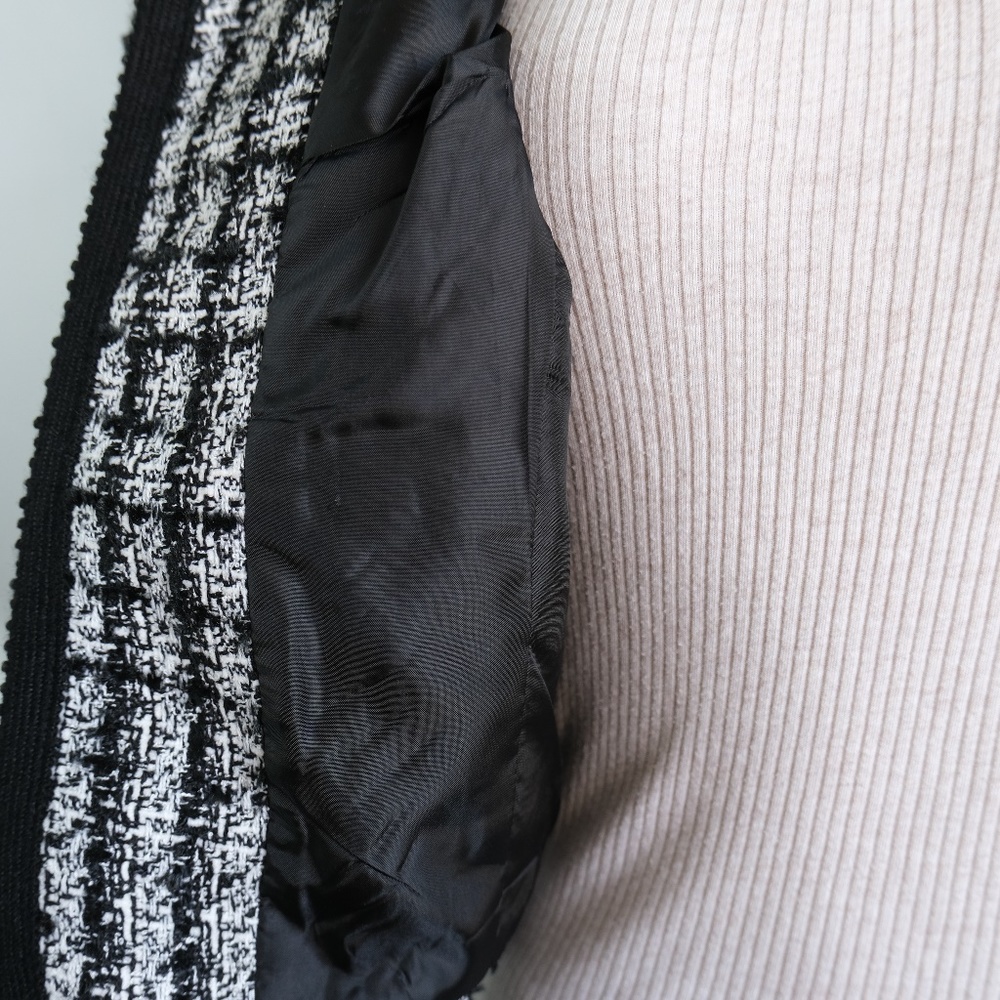One World Jacket - Picture 4 of 7
